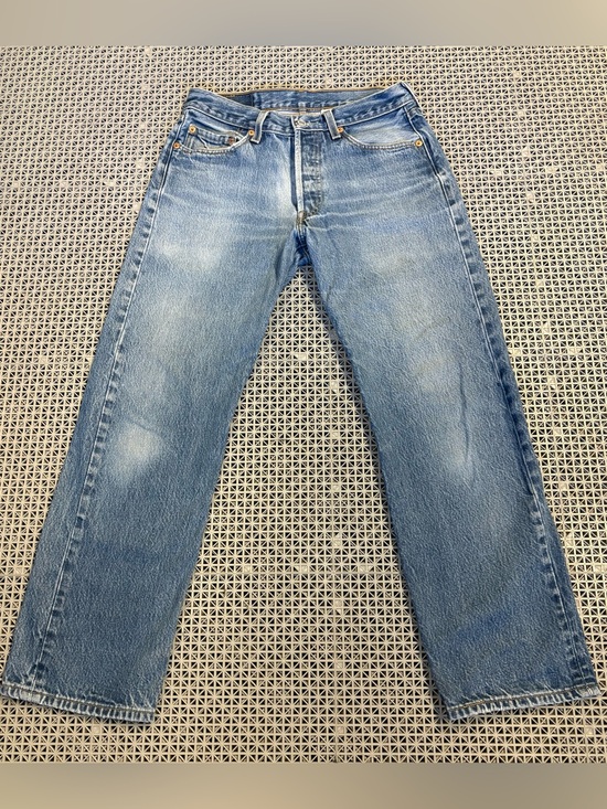 Levi's Denim - Vintage Levi’s 501 Medium Wash Button-Fly Blue Jeans - Y2K